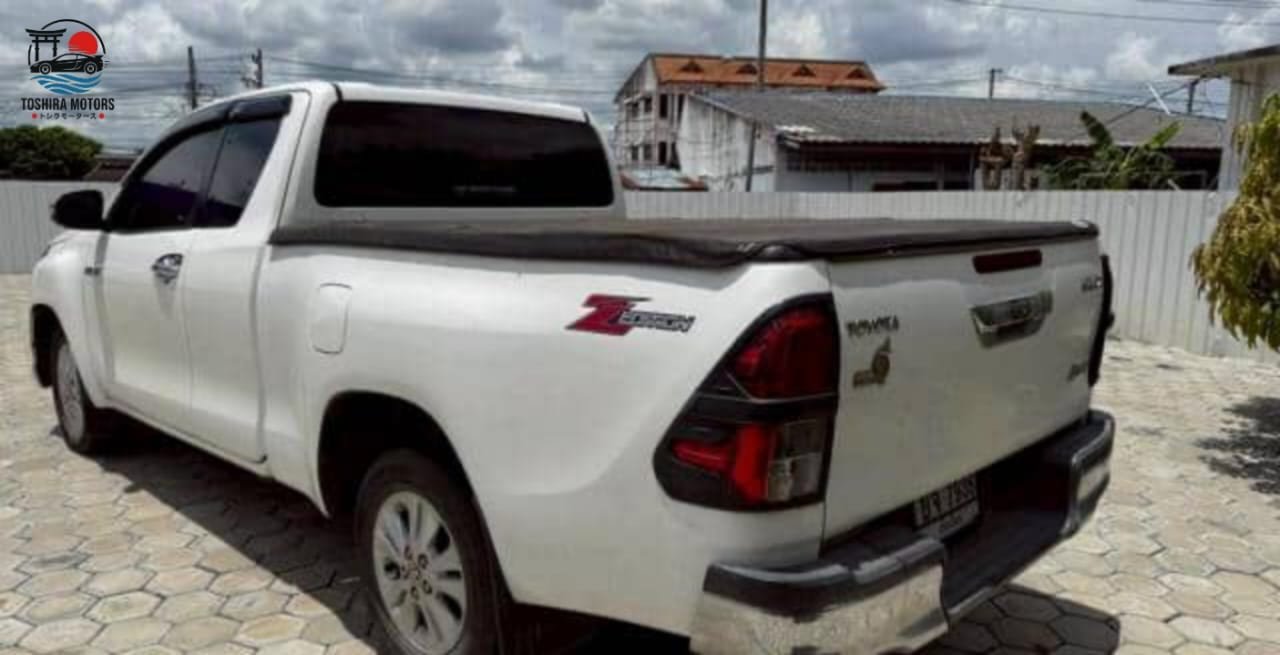 
								TOYOTA HILUX 2.8 GR REVO DOUBLE CAB 2022 full									