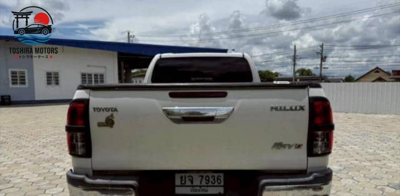 
								2020 TOYOTA HILUX 2.4 J REVO SMART CAB full									