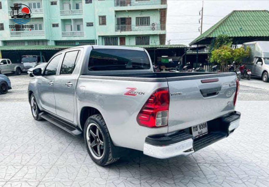 
								TOYOTA HILUX 2.4 J REVO DOUBLE CABIN 2023 full									