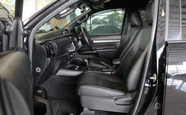 
								Toyota Hilux 2.4 Rocco full									