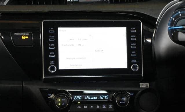 
								Toyota Hilux 2.4 Rocco full									