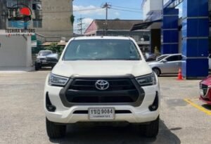 Toyota Hilux 2.4 E Revo