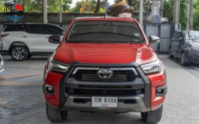 
								Toyota Hilux Rocco 2.8 full									