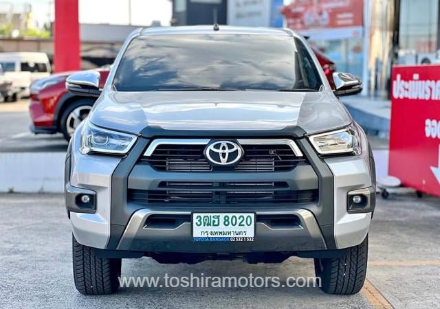
								2024 TOYOTA HILUX 2.4 E REVO SMART CAB full									
