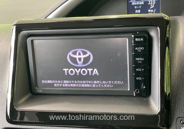 
								2016 TOYOTA VOXY ZS full									