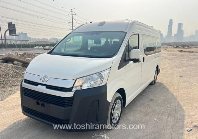 
								2022 TOYOTA HIACE VAN | PARKING SENSOR | BACK CAMERA full									