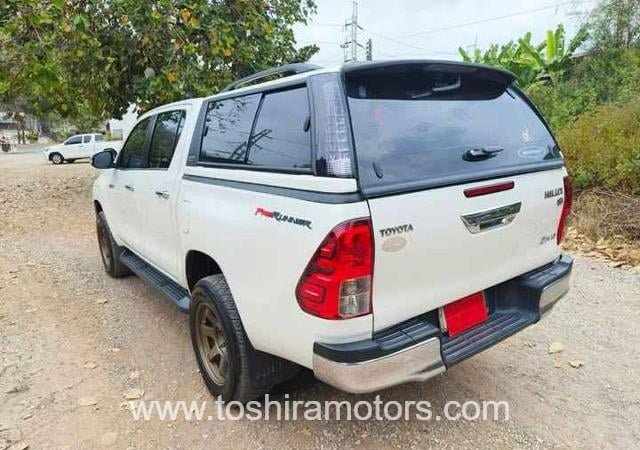 
								2016 TOYOTA HILUX 2.4 G REVO DOUBLE CAB full									