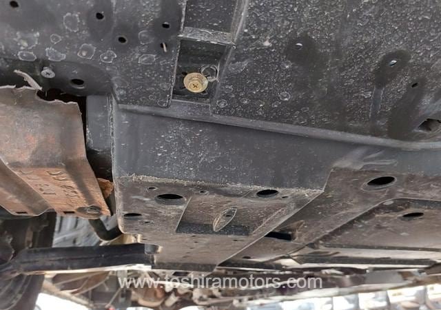 
								2021 TOYOTA HIACE COMMUTER full									