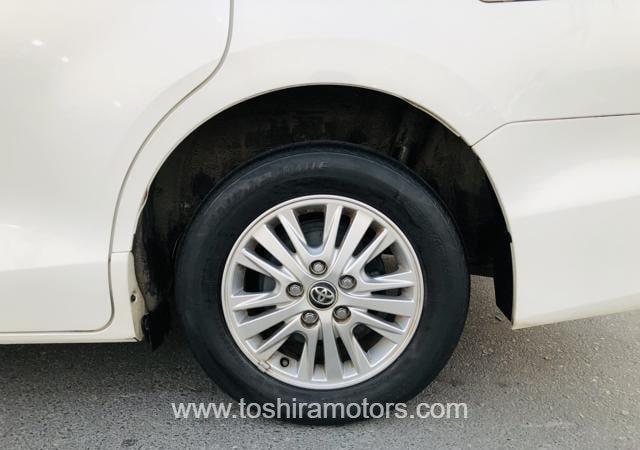
								2015 TOYOTA NOAH G full									