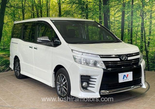 
								2016 TOYOTA VOXY ZS full									