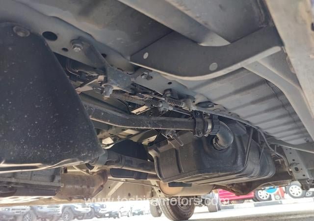 
								2015 TOYOTA HIACE COMMUTER full									