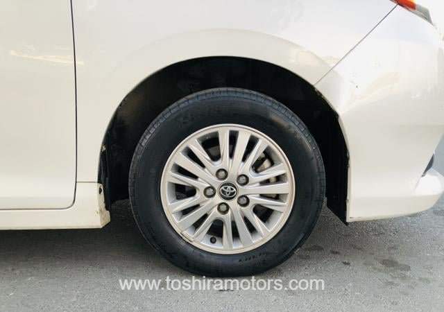 
								2015 TOYOTA NOAH G full									