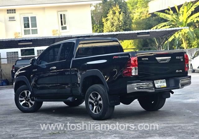 
								2015 TOYOTA HILUX 2.7 E REVO SMART CAB full									