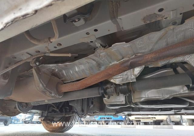 
								2021 TOYOTA HIACE COMMUTER full									