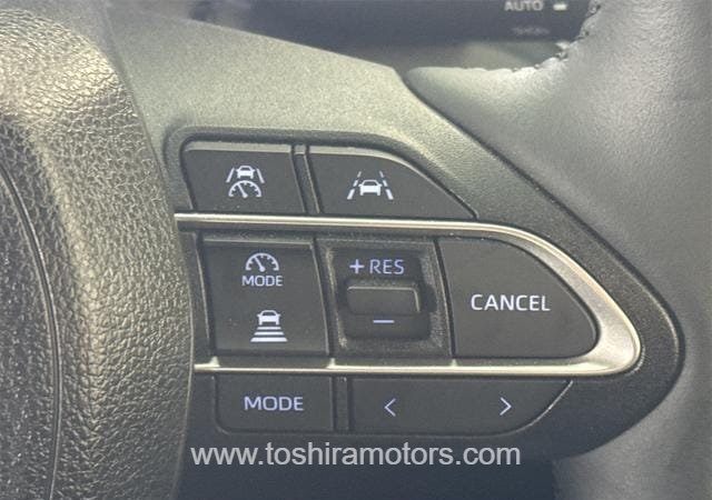 
								2025 TOYOTA VOXY full									