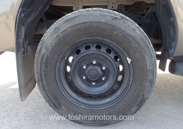 
								2021 TOYOTA HILUX X WCAB full									