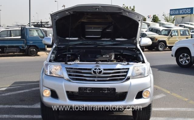 
								2014 TOYOTA HILUX full									