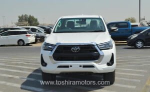 2023 TOYOTA HILUX SR5