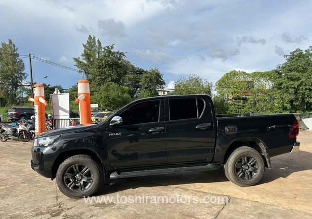 
								2020 TOYOTA HILUX 2.4 E REVO DOUBLE CAB full									