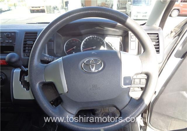 
								2018 TOYOTA HIACE VAN DX14 full									