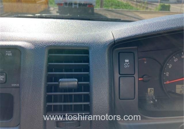 
								2019 TOYOTA HIACE VAN 212/1.5 full									