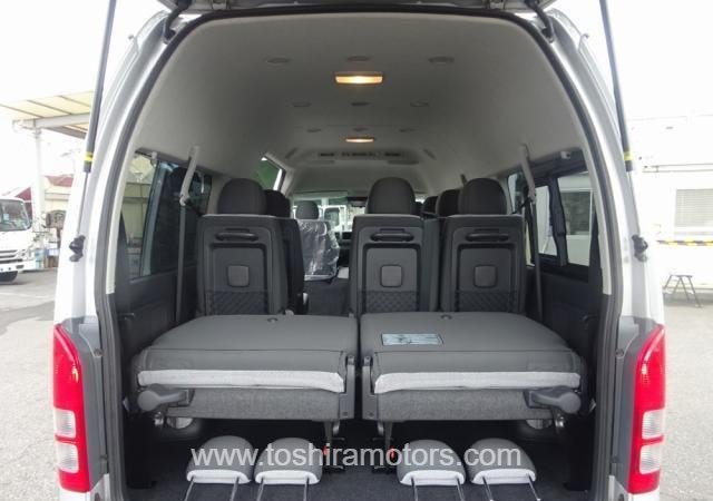 
								2024 TOYOTA HIACE VAN full									