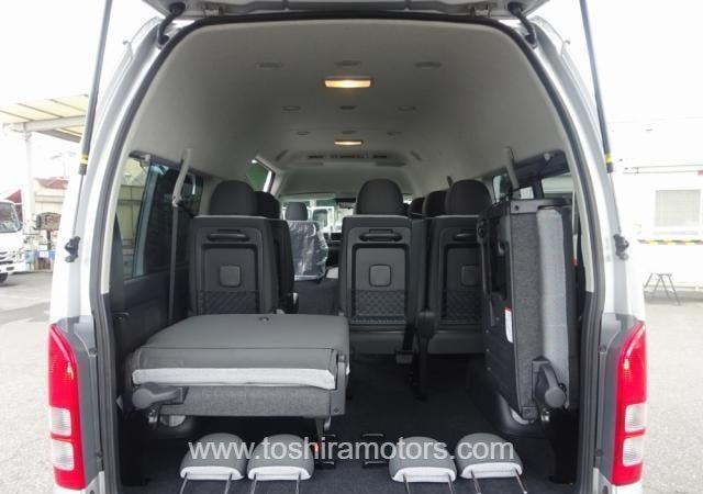 
								2024 TOYOTA HIACE VAN full									