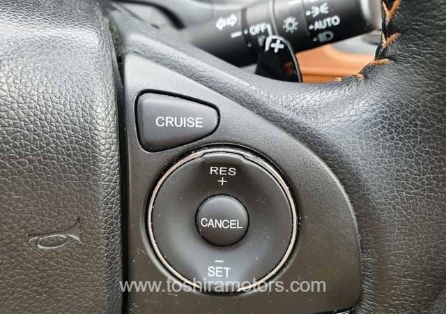 
								2014 HONDA VEZEL 1.5A Z HYBRID full									