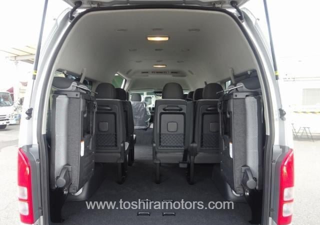 
								2024 TOYOTA HIACE VAN full									
