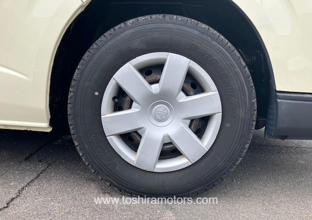 
								2015 TOYOTA HIACE VAN 212/1.5 full									