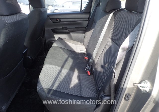 
								2021 TOYOTA HILUX X WCAB full									