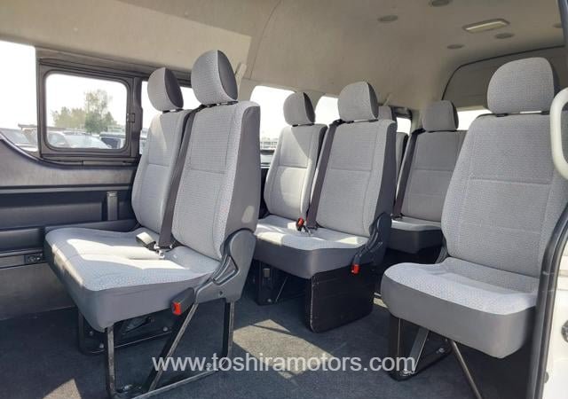 
								2016 TOYOTA HIACE COMMUTER POWER SLIDE PASSENGER DOOR full									