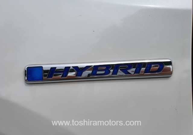 
								2014 HONDA VEZEL 1.5A Z HYBRID full									