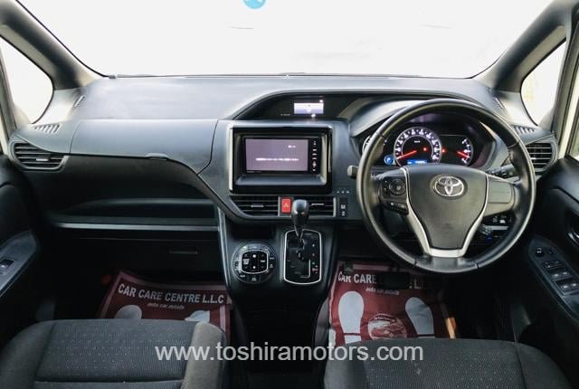 
								2015 TOYOTA NOAH G full									