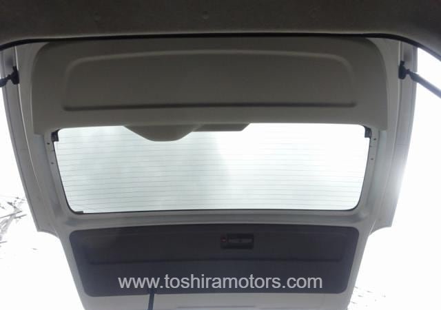 
								2024 TOYOTA HIACE VAN full									