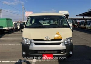 2020 TOYOTA HIACE VAN WD212/1.5