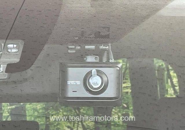 
								2016 TOYOTA VOXY ZS full									