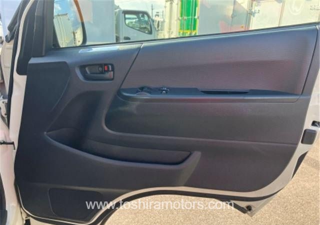 
								2020 TOYOTA HIACE VAN WD212/1.5 full									