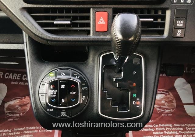 
								2015 TOYOTA NOAH G full									