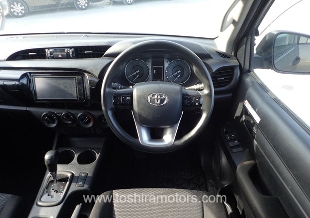 
								2021 TOYOTA HILUX X WCAB full									