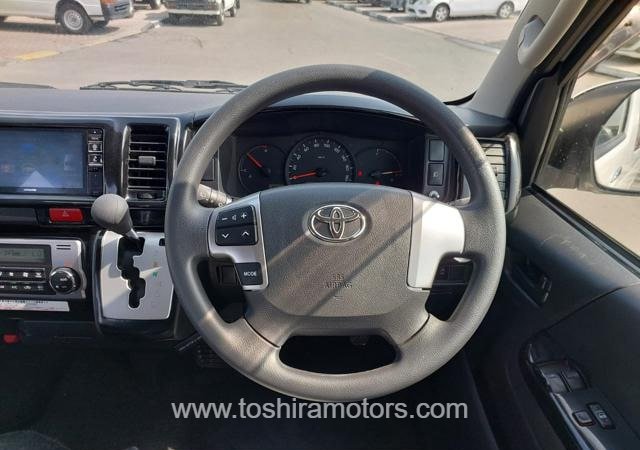 
								2016 TOYOTA HIACE COMMUTER POWER SLIDE PASSENGER DOOR full									