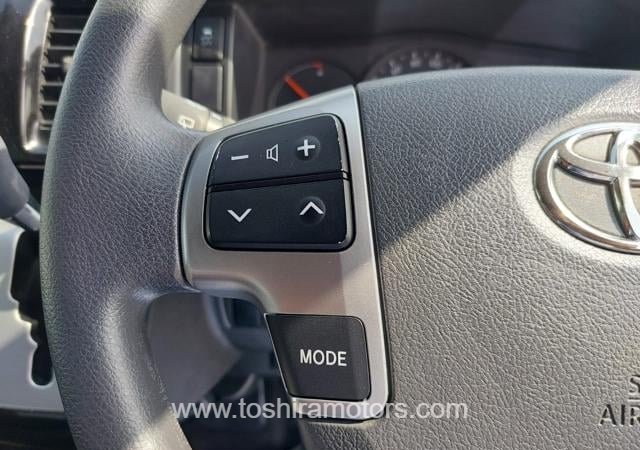 
								2016 TOYOTA HIACE COMMUTER POWER SLIDE PASSENGER DOOR full									