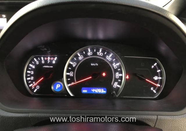 
								2015 TOYOTA NOAH G full									