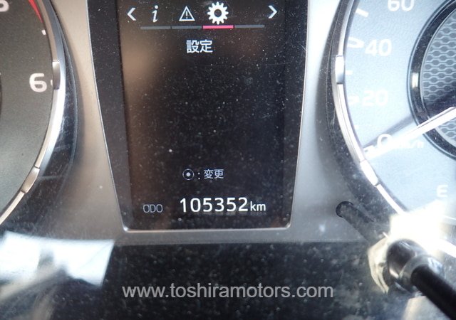 
								2021 TOYOTA HILUX X WCAB full									