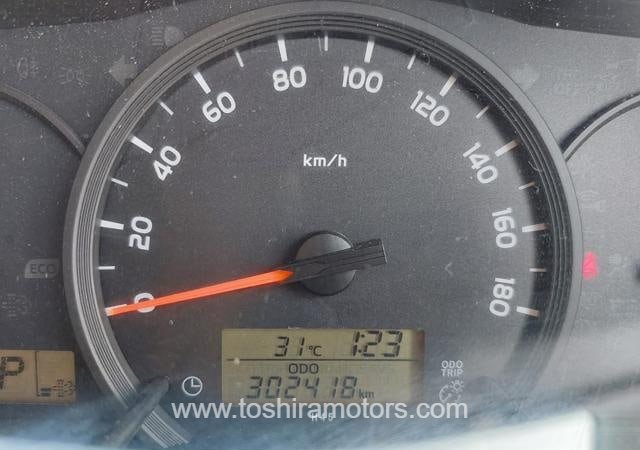 
								2016 TOYOTA HIACE COMMUTER POWER SLIDE PASSENGER DOOR full									