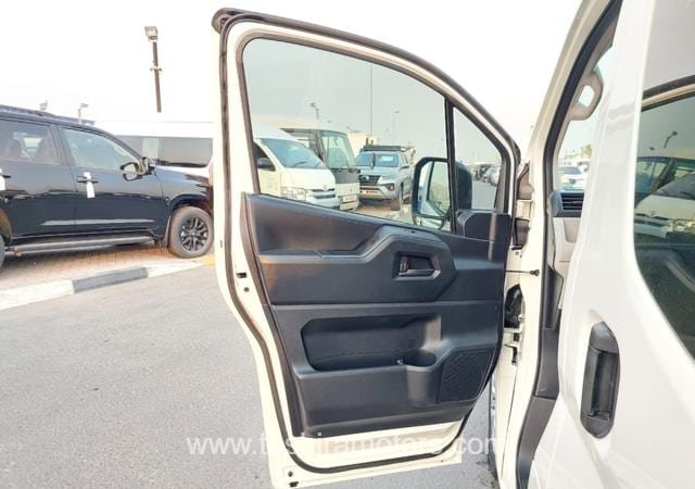 
								2021 TOYOTA HIACE COMMUTER full									