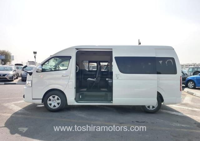 
								2016 TOYOTA HIACE COMMUTER POWER SLIDE PASSENGER DOOR full									
