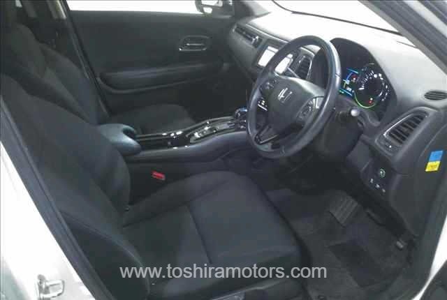 
								2015 HONDA VEZEL HYBRID X full									