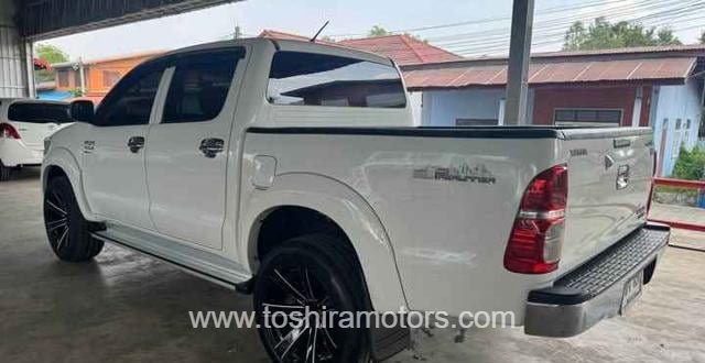 
								2011 TOYOTA HILUX 3.0 G VIGO DOUBLE CAB full									