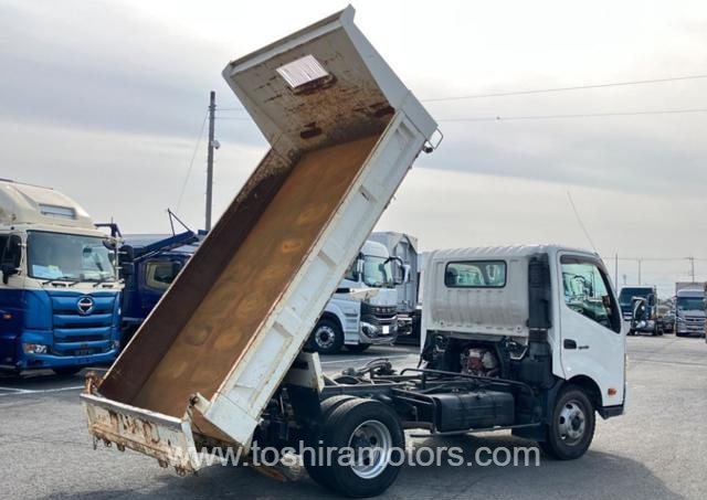 
								HINO DUTRO SAFETY DUMPER full									